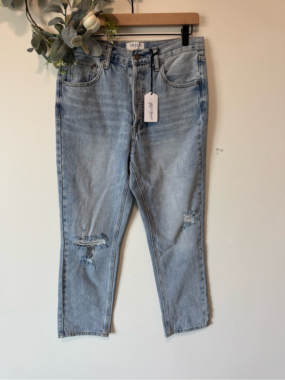 Light Wash Distressed Women’s Jeans